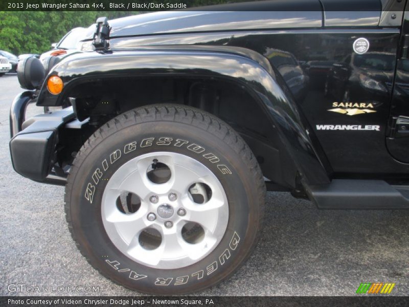 Black / Black/Dark Saddle 2013 Jeep Wrangler Sahara 4x4