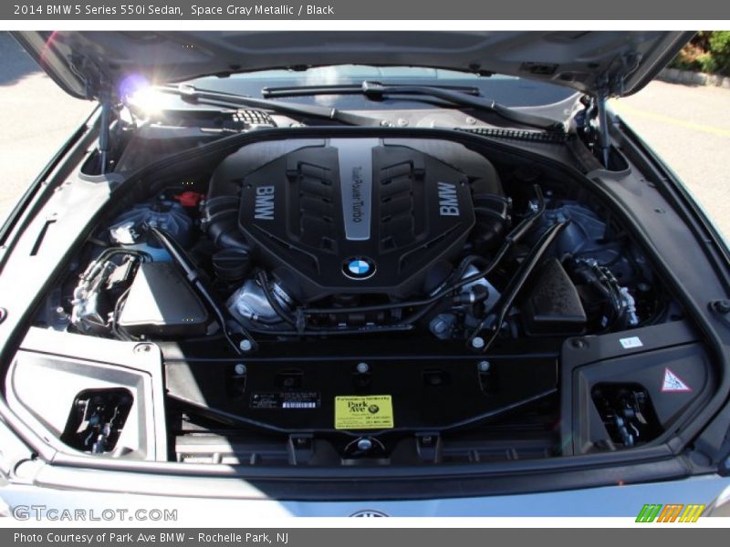 Space Gray Metallic / Black 2014 BMW 5 Series 550i Sedan