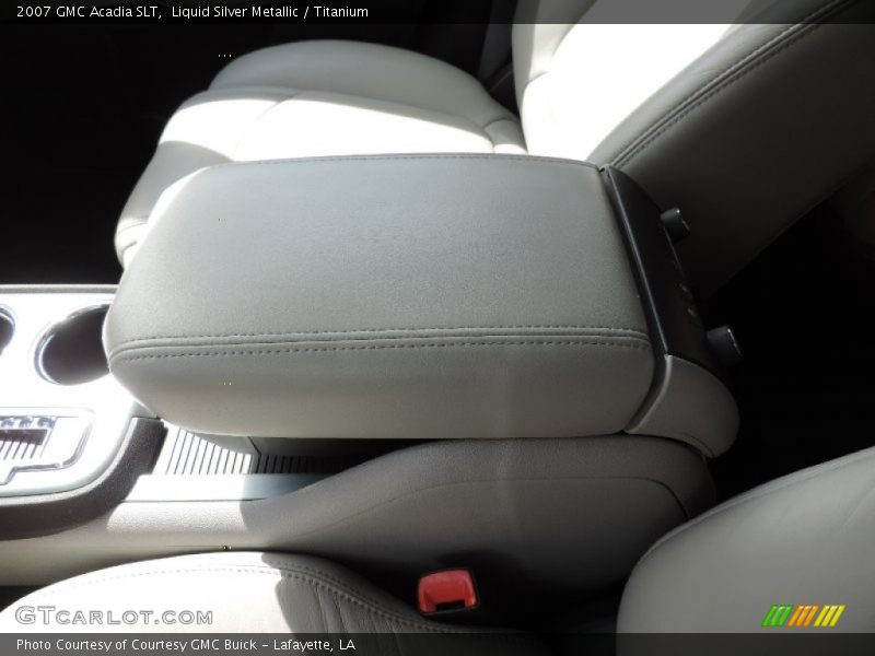 Liquid Silver Metallic / Titanium 2007 GMC Acadia SLT
