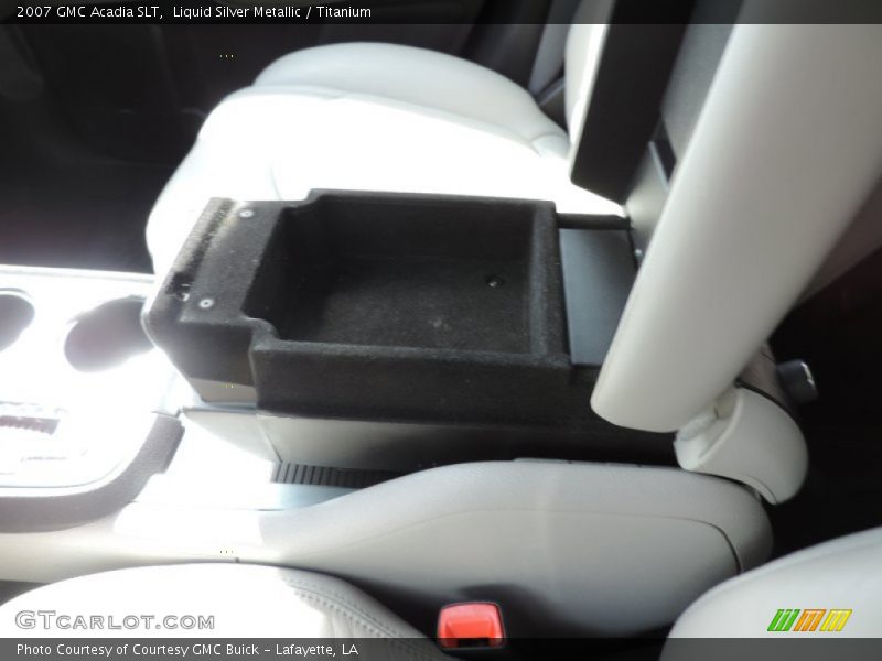 Liquid Silver Metallic / Titanium 2007 GMC Acadia SLT