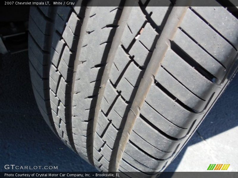 White / Gray 2007 Chevrolet Impala LT