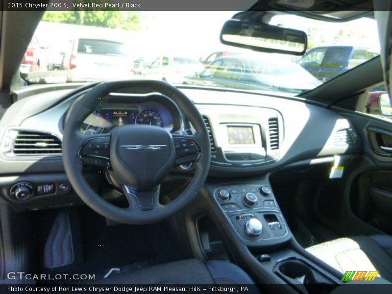 Velvet Red Pearl / Black 2015 Chrysler 200 S