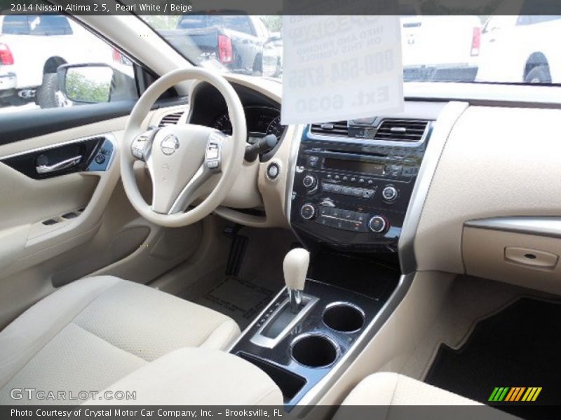 Pearl White / Beige 2014 Nissan Altima 2.5