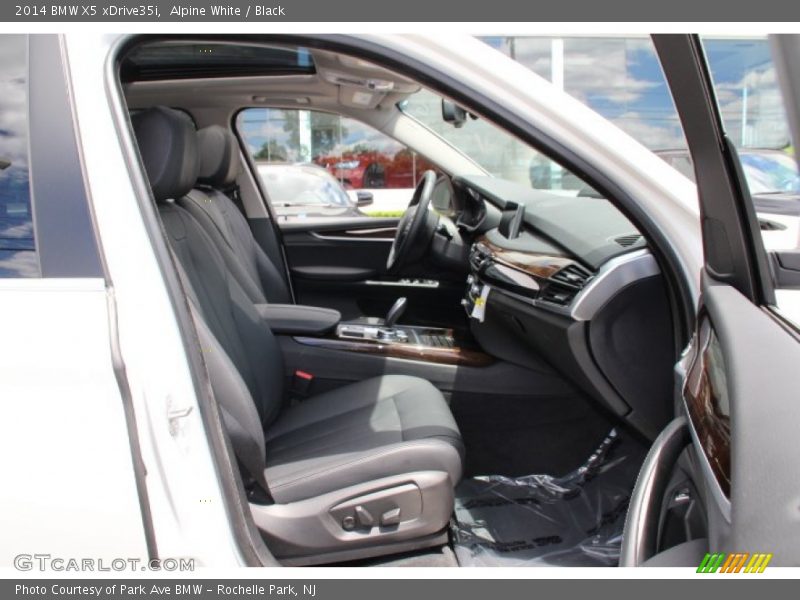 Alpine White / Black 2014 BMW X5 xDrive35i