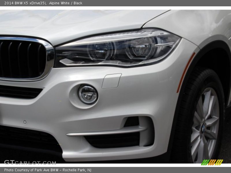 Alpine White / Black 2014 BMW X5 xDrive35i