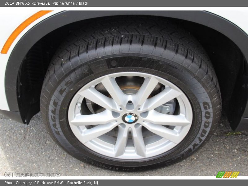 Alpine White / Black 2014 BMW X5 xDrive35i