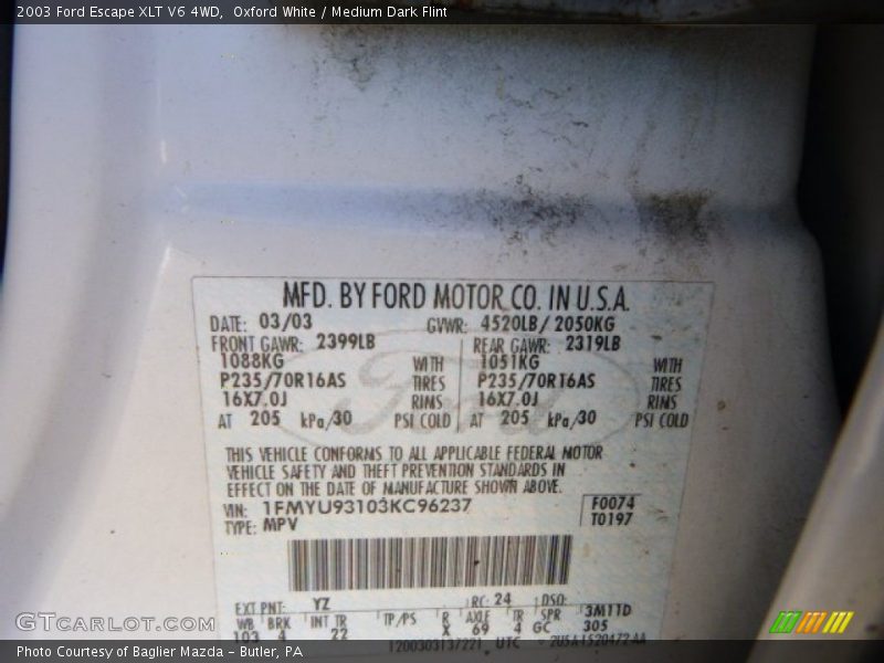 Oxford White / Medium Dark Flint 2003 Ford Escape XLT V6 4WD
