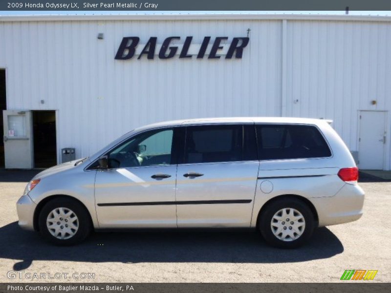 Silver Pearl Metallic / Gray 2009 Honda Odyssey LX