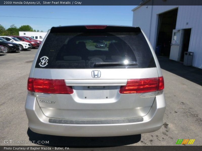 Silver Pearl Metallic / Gray 2009 Honda Odyssey LX