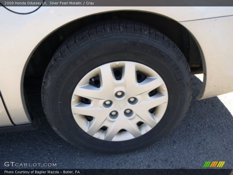 Silver Pearl Metallic / Gray 2009 Honda Odyssey LX