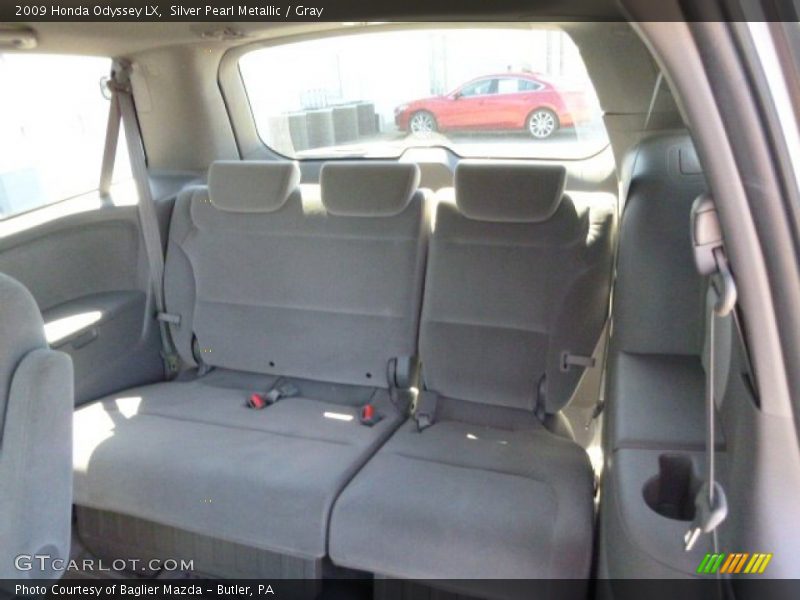 Silver Pearl Metallic / Gray 2009 Honda Odyssey LX