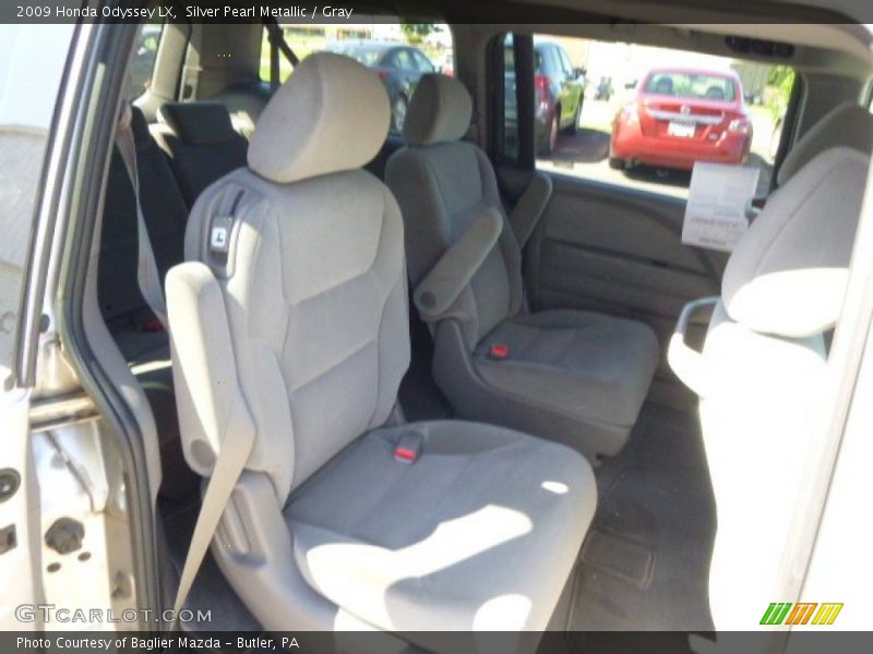 Silver Pearl Metallic / Gray 2009 Honda Odyssey LX