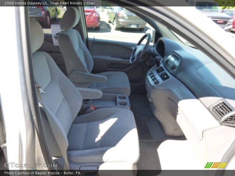 Silver Pearl Metallic / Gray 2009 Honda Odyssey LX