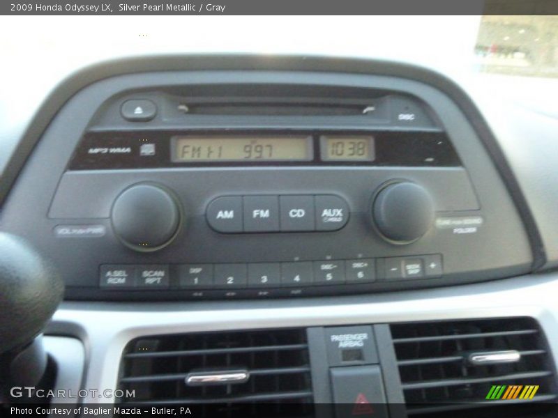 Silver Pearl Metallic / Gray 2009 Honda Odyssey LX