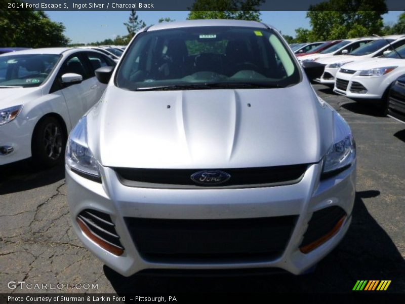 Ingot Silver / Charcoal Black 2014 Ford Escape S