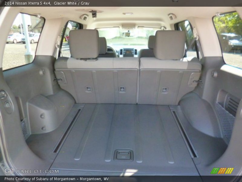Glacier White / Gray 2014 Nissan Xterra S 4x4