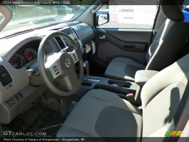 Glacier White / Gray 2014 Nissan Xterra S 4x4