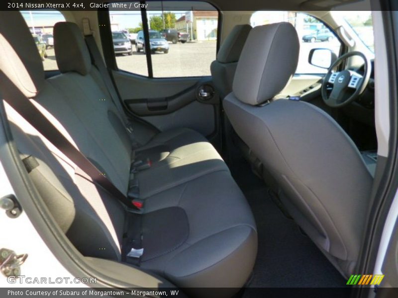 Glacier White / Gray 2014 Nissan Xterra X 4x4