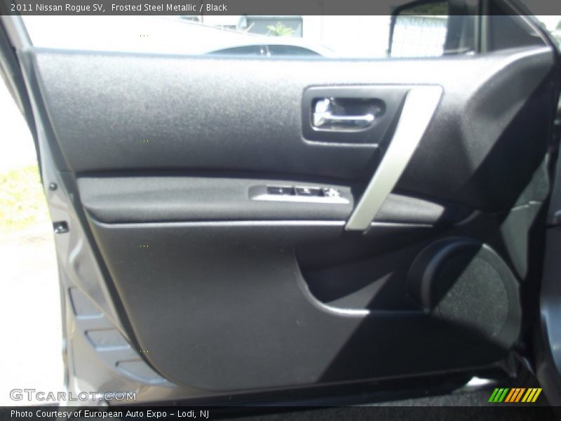 Frosted Steel Metallic / Black 2011 Nissan Rogue SV