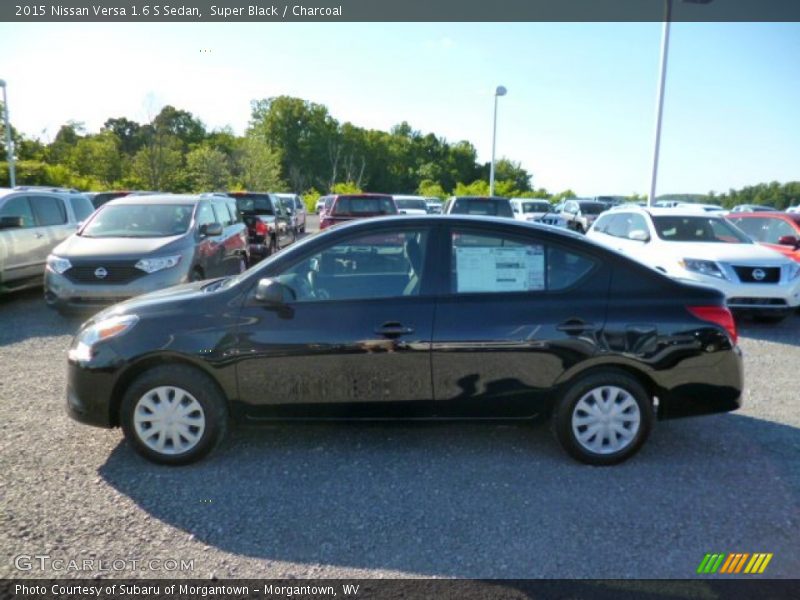 Super Black / Charcoal 2015 Nissan Versa 1.6 S Sedan
