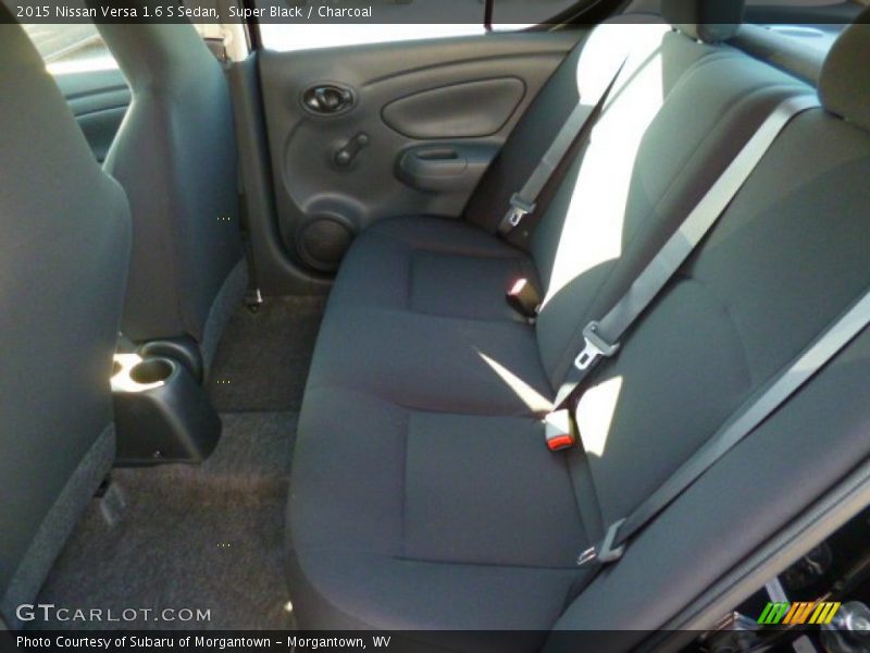 Super Black / Charcoal 2015 Nissan Versa 1.6 S Sedan