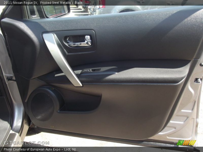 Frosted Steel Metallic / Black 2011 Nissan Rogue SV