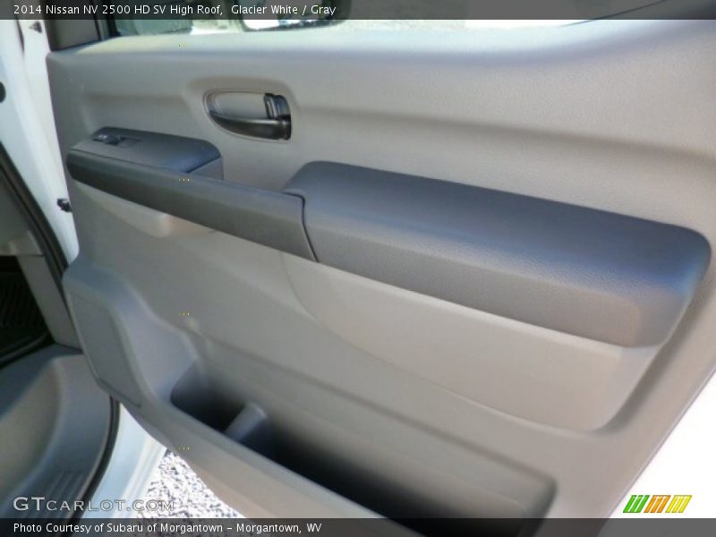 Glacier White / Gray 2014 Nissan NV 2500 HD SV High Roof