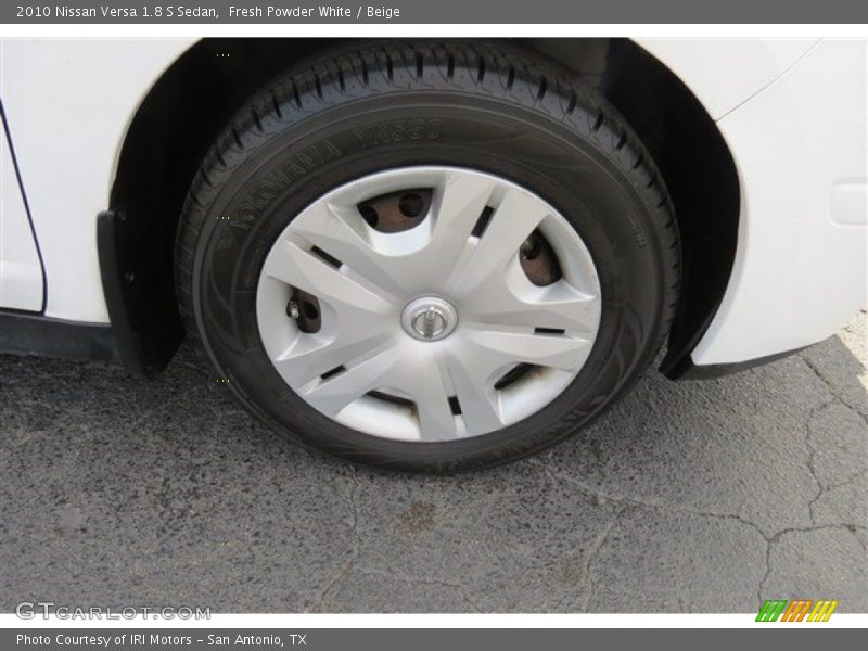 Fresh Powder White / Beige 2010 Nissan Versa 1.8 S Sedan