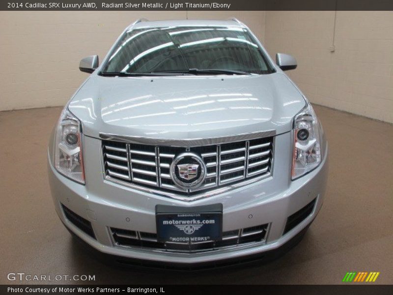 Radiant Silver Metallic / Light Titanium/Ebony 2014 Cadillac SRX Luxury AWD