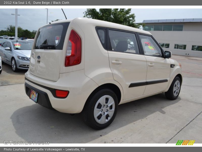 Dune Beige / Black Cloth 2012 Kia Soul 1.6