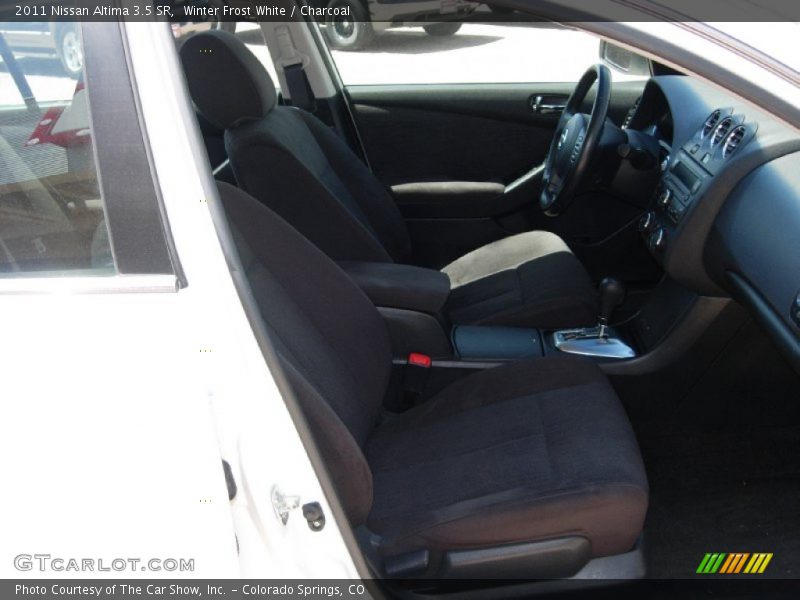 Winter Frost White / Charcoal 2011 Nissan Altima 3.5 SR