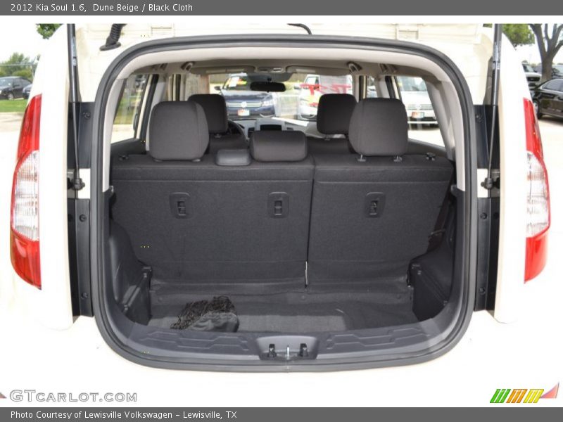 Dune Beige / Black Cloth 2012 Kia Soul 1.6