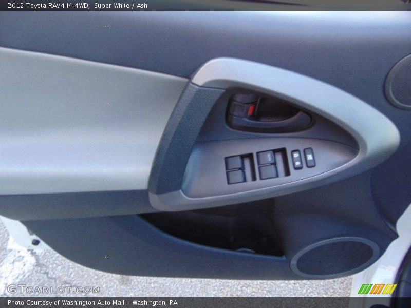 Super White / Ash 2012 Toyota RAV4 I4 4WD