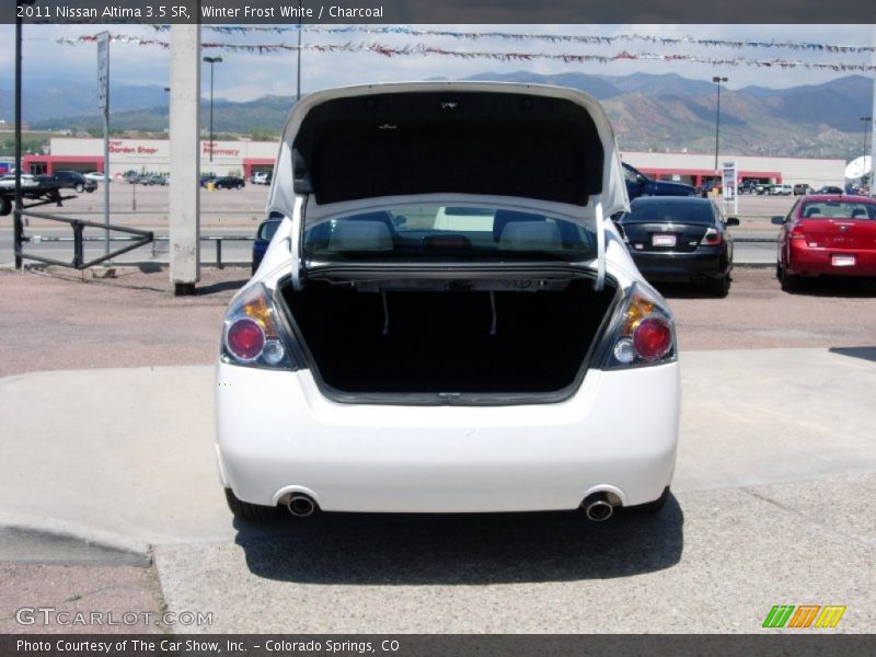 Winter Frost White / Charcoal 2011 Nissan Altima 3.5 SR
