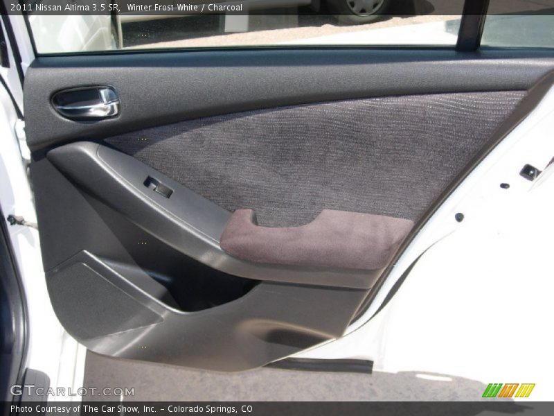 Winter Frost White / Charcoal 2011 Nissan Altima 3.5 SR