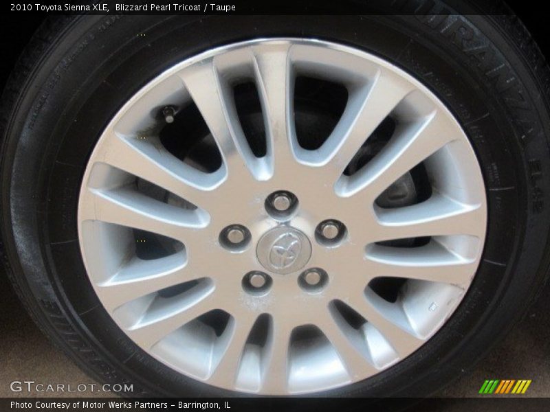 Blizzard Pearl Tricoat / Taupe 2010 Toyota Sienna XLE