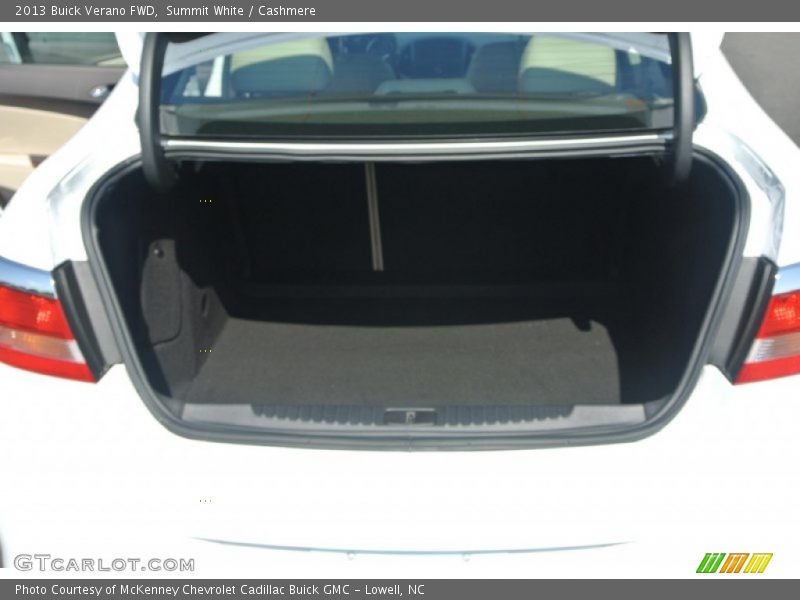 Summit White / Cashmere 2013 Buick Verano FWD