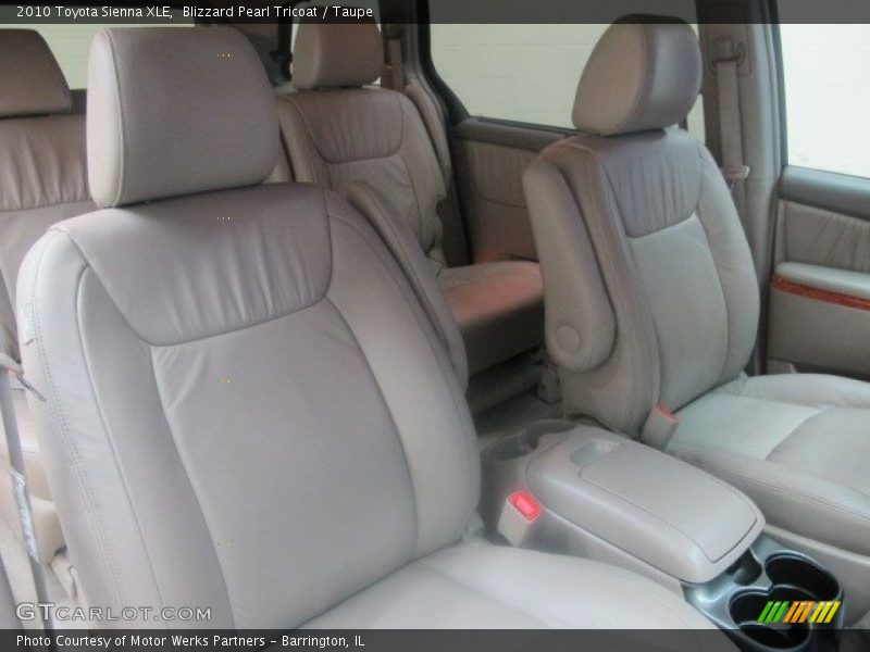 Blizzard Pearl Tricoat / Taupe 2010 Toyota Sienna XLE