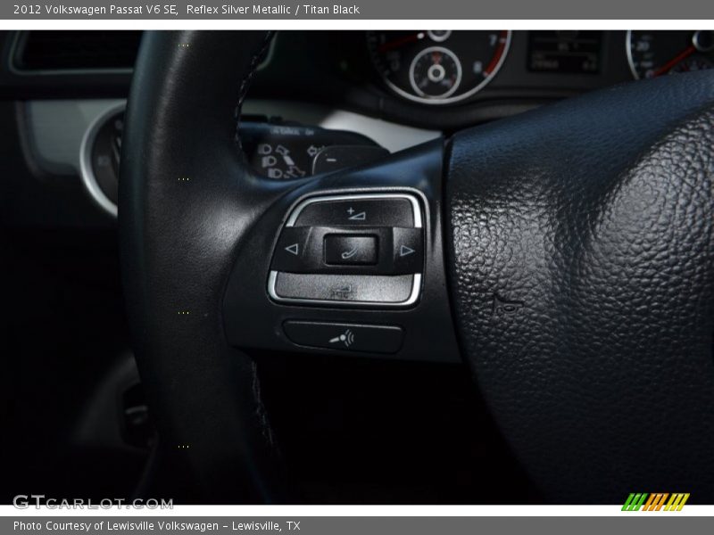 Reflex Silver Metallic / Titan Black 2012 Volkswagen Passat V6 SE