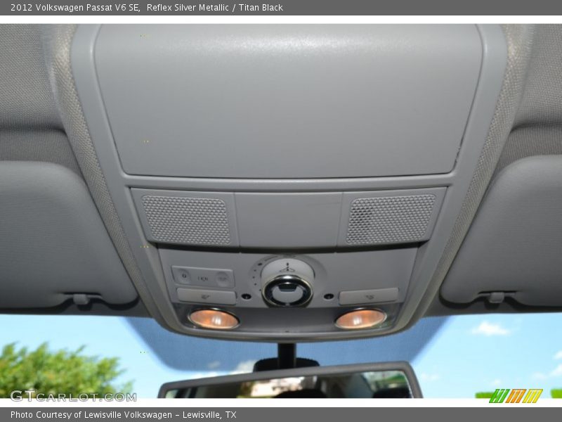 Reflex Silver Metallic / Titan Black 2012 Volkswagen Passat V6 SE