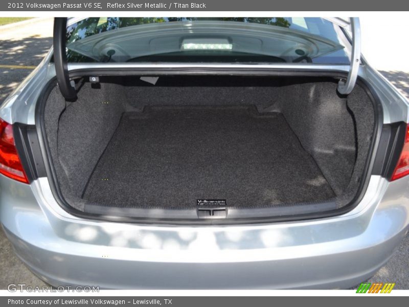 Reflex Silver Metallic / Titan Black 2012 Volkswagen Passat V6 SE