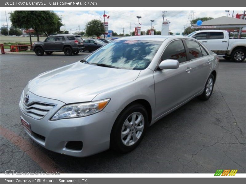 Classic Silver Metallic / Ash 2011 Toyota Camry SE