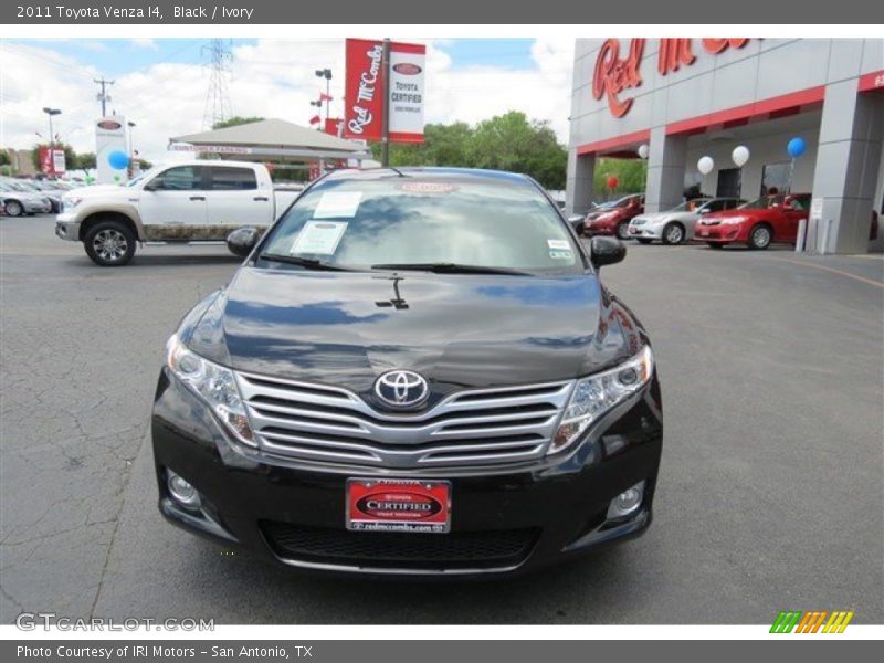 Black / Ivory 2011 Toyota Venza I4