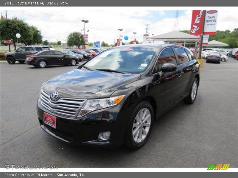 Black / Ivory 2011 Toyota Venza I4