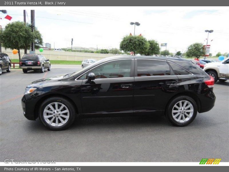 Black / Ivory 2011 Toyota Venza I4