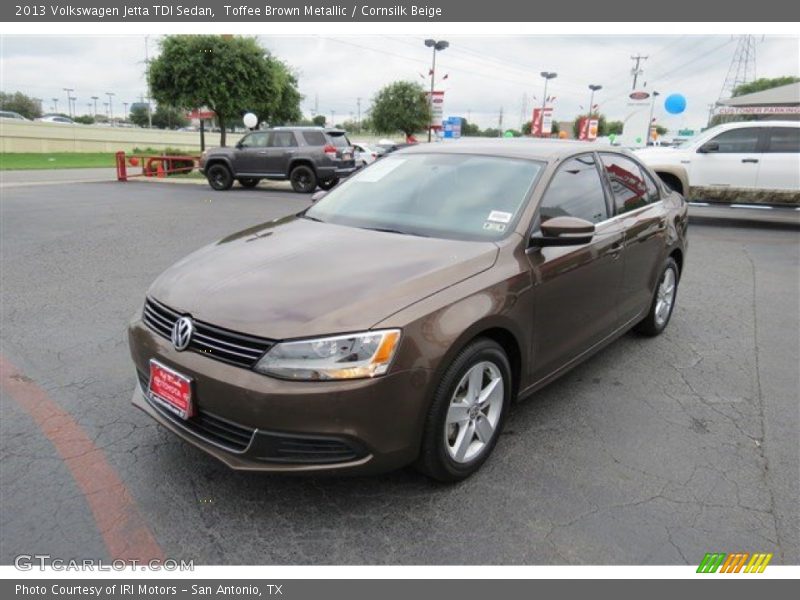 Toffee Brown Metallic / Cornsilk Beige 2013 Volkswagen Jetta TDI Sedan