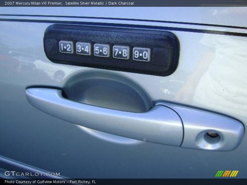 Satellite Silver Metallic / Dark Charcoal 2007 Mercury Milan V6 Premier