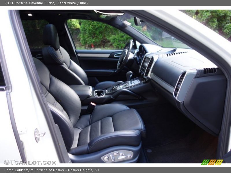 Sand White / Black 2011 Porsche Cayenne Turbo