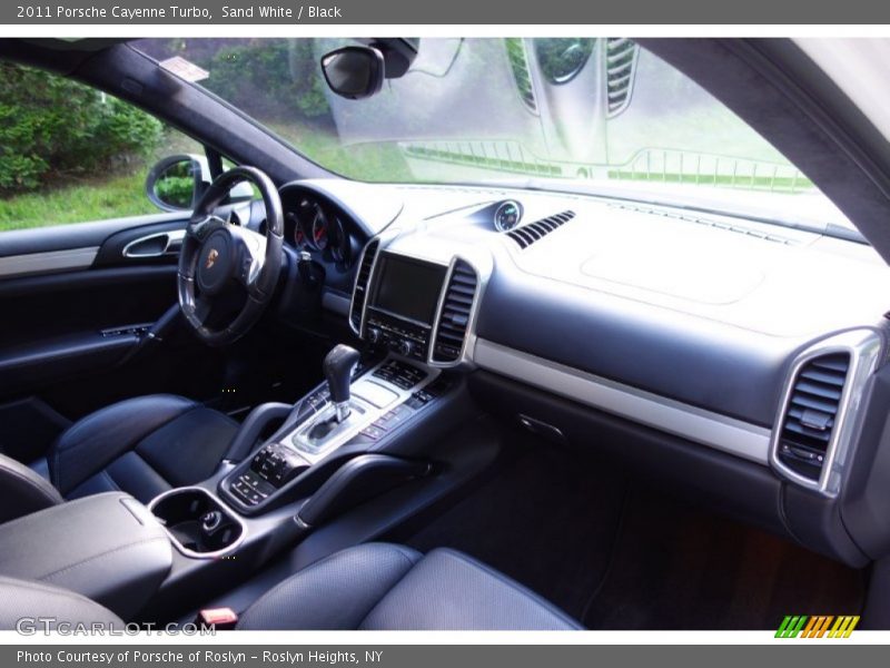 Sand White / Black 2011 Porsche Cayenne Turbo