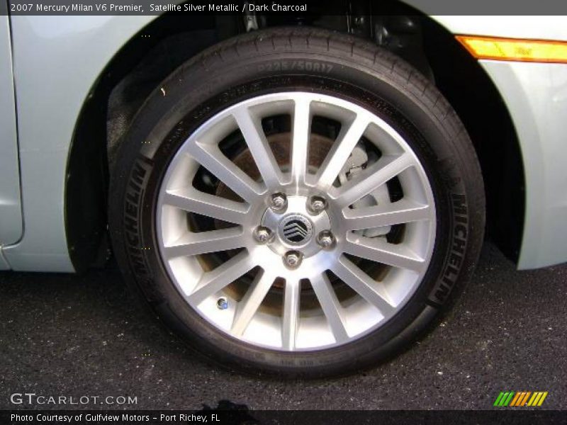Satellite Silver Metallic / Dark Charcoal 2007 Mercury Milan V6 Premier